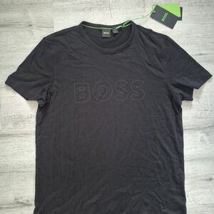 Hugo Boss Men's Black Tshirt